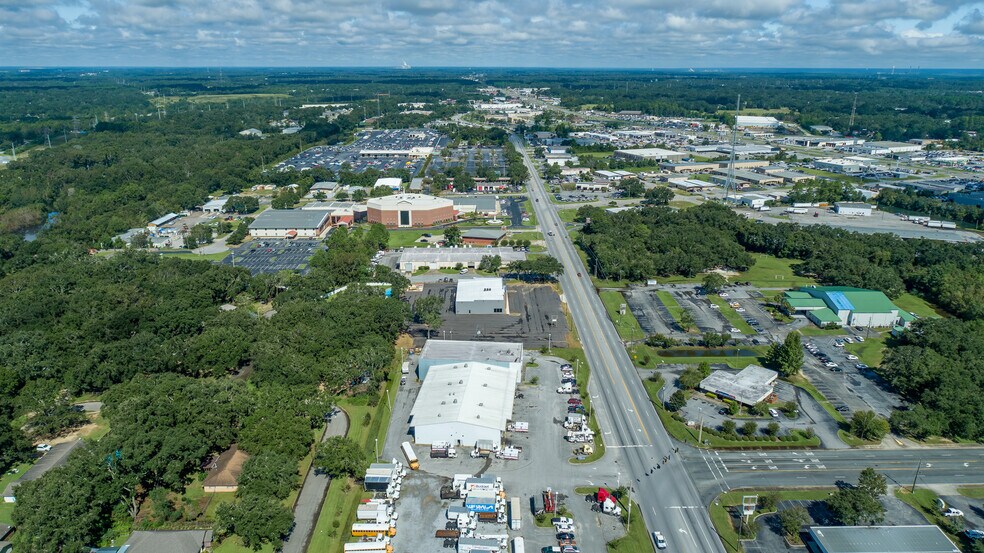More Photos Of 5901 N W St, Pensacola General Retail For Sale