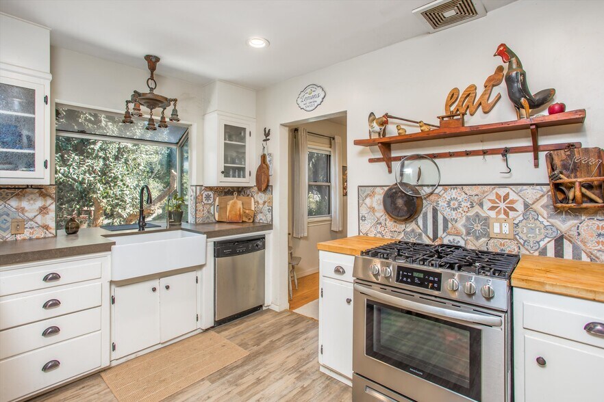 More Photos Of 11138 Laurel Ave, Bloomington Land For Sale