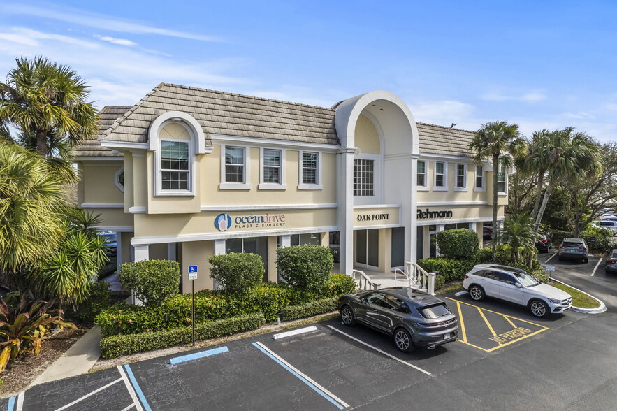 Primary Photo Of 5070 Highway A1A, Vero Beach Medical For Lease