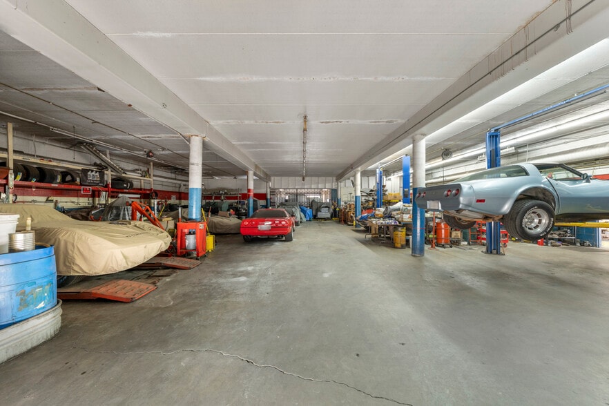 More Photos Of 3340 El Cajon Blvd, San Diego Auto Dealership For Sale