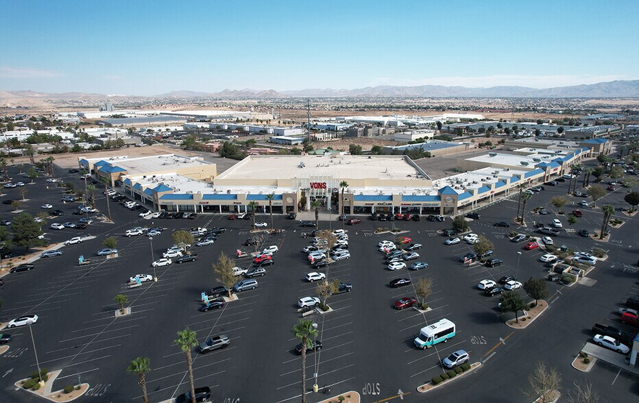 More Photos Of 12133 Hesperia Rd, Victorville Unknown For Lease