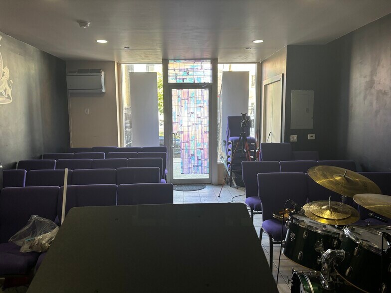 More Photos Of 98 Suydam St, Brooklyn Storefront Retail Residential For Lease