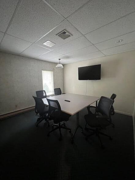 More Photos Of 5639 Walker Rd, Utica Specialty For Sale