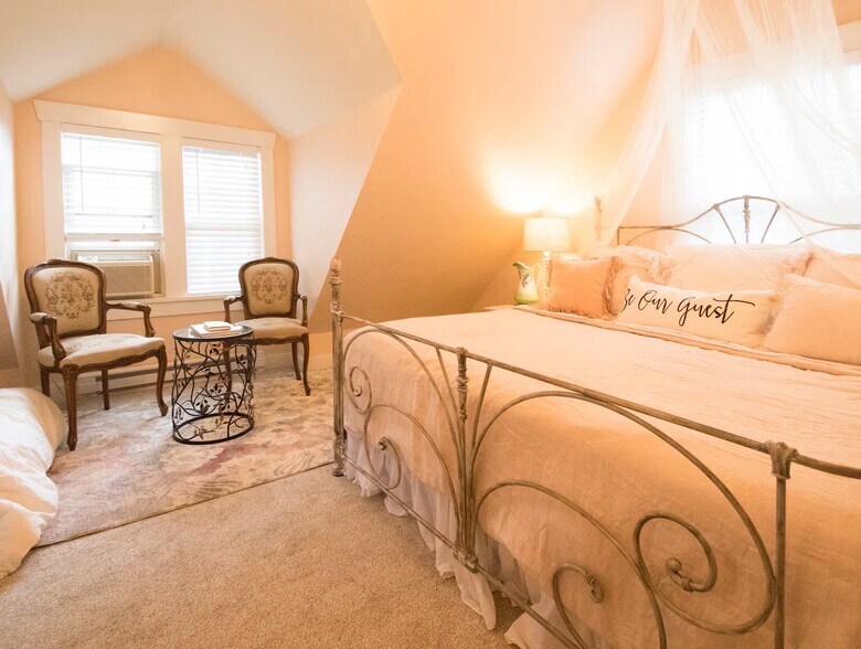 More Photos Of 102 Holly St, Colorado Springs Apartments For Sale