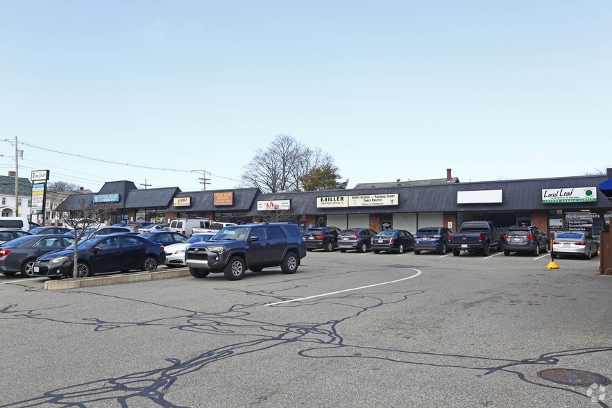 More Photos Of 898-900 Washington St, Norwood Unknown For Lease