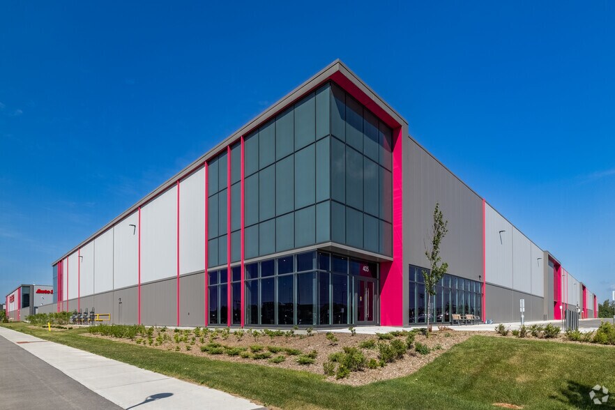 Primary Photo Of 405 Huntmar Dr, Ottawa Service For Lease