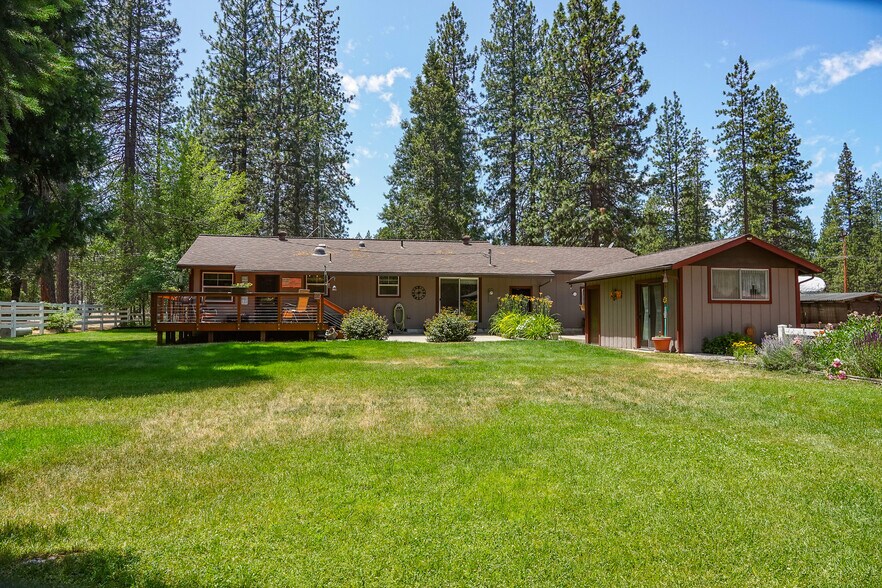 More Photos Of 4216 N Highway 3, Etna Land For Sale