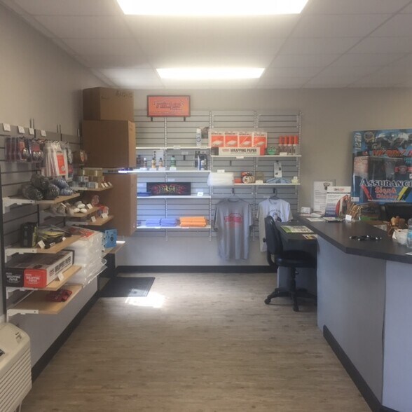 More Photos Of 1506 26th Street Blvd SE, Hickory Self Storage For Sale