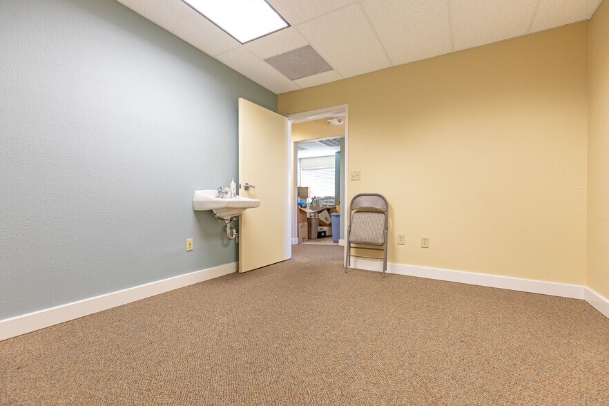More Photos Of 2839 Spafford St, Davis Office For Sale