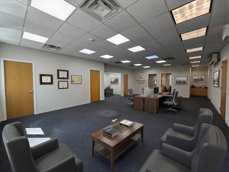 More Photos Of 100 Livingston St, Brooklyn Medical For Lease