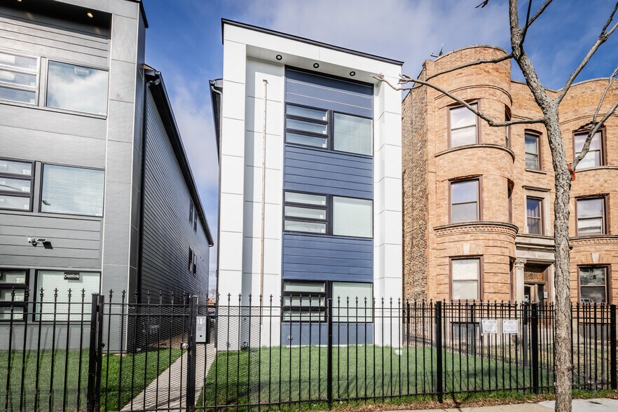 More Photos Of 6220 S King Dr, Chicago Multifamily For Sale