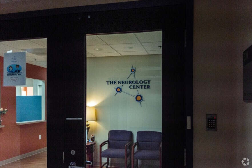 More Photos Of 8555 16th St, Silver Spring Medical For Lease