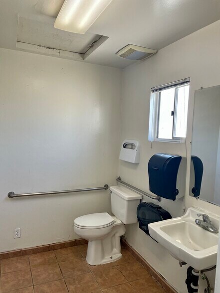 More Photos Of 5207 Peck Rd, El Monte Freestanding For Sale