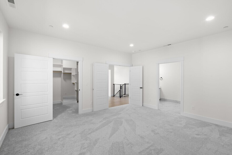 More Photos Of 1801 SE Brookwood Ave, Hillsboro Specialty For Sale