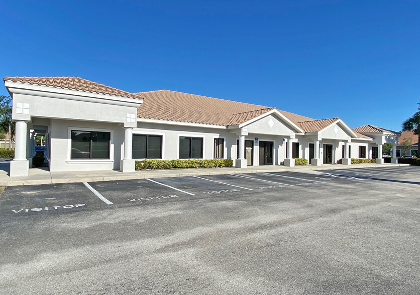 Primary Photo Of 14421 Metropolis Ave, Fort Myers Medical For Lease