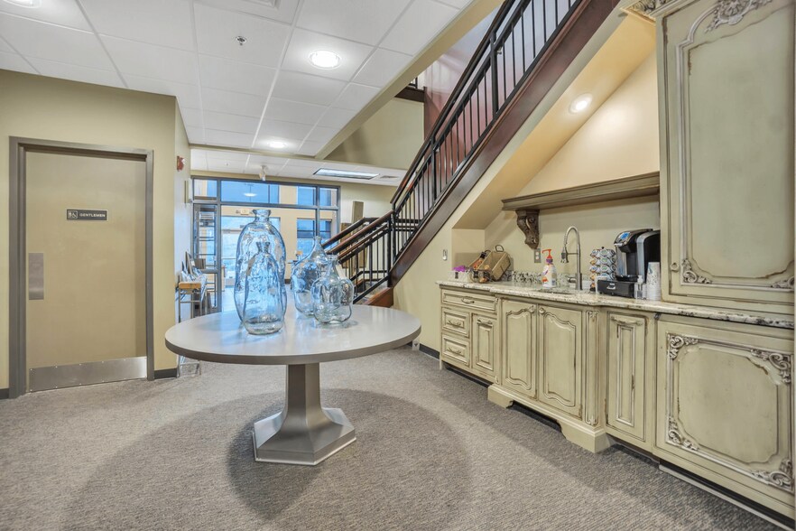 More Photos Of 3598 Highway 11, Travelers Rest Medical For Sale