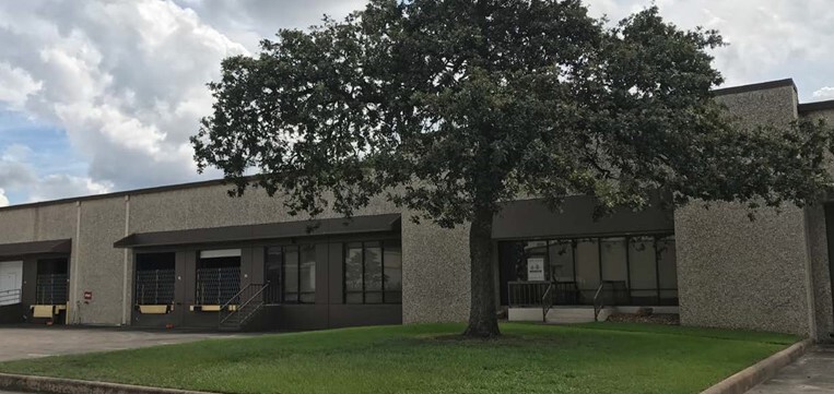 Primary Photo Of 552-598 Garden Oaks Blvd, Houston Warehouse For Lease