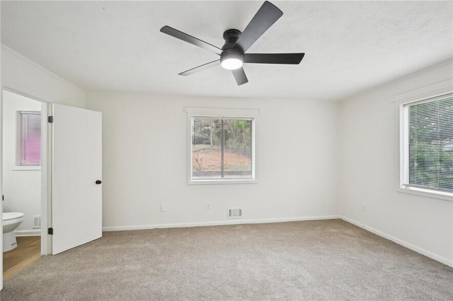 More Photos Of 4421 Lee Rd, Snellville Apartments For Sale