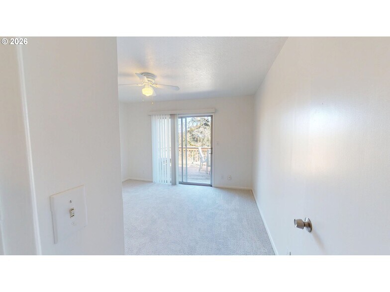 More Photos Of 2145 Webb St, West Linn Apartments For Sale