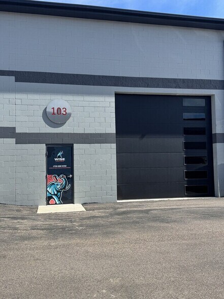 More Photos Of , Monument Flex For Sale