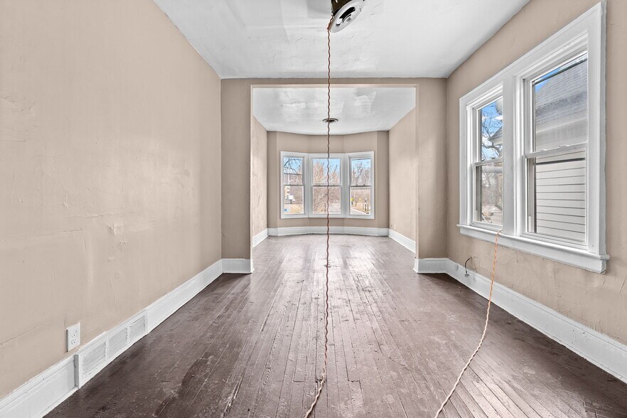 More Photos Of , Buffalo General Retail For Sale