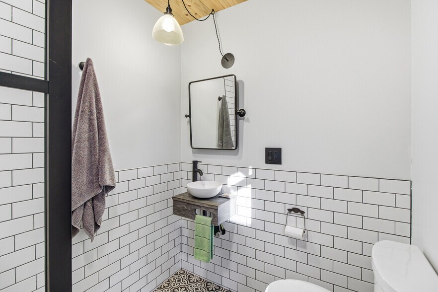 More Photos Of 101 Karsan Dr, Sutter Creek Apartments For Sale