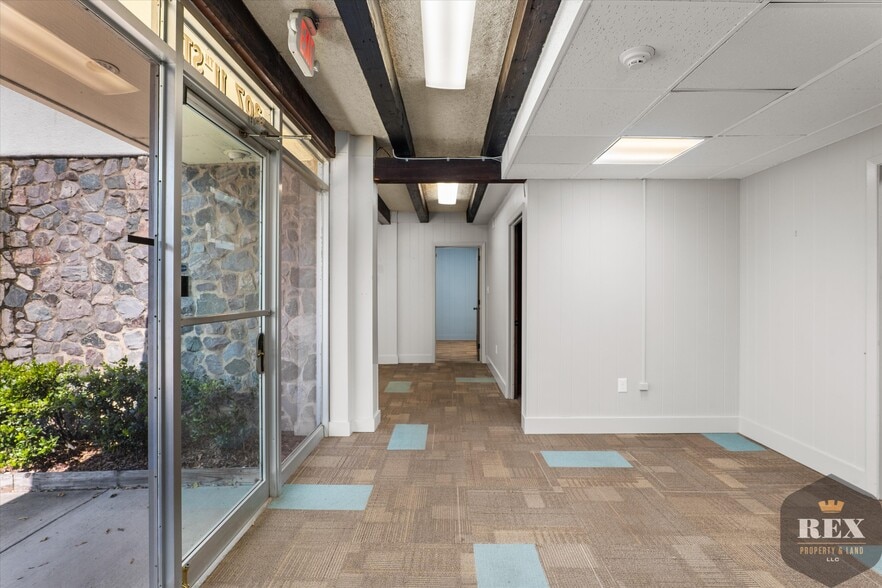 More Photos Of 1101 Greene St, Augusta Loft Creative Space For Sale