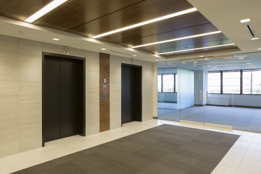 More Photos Of 4340 East-West Hwy, Bethesda Office For Lease