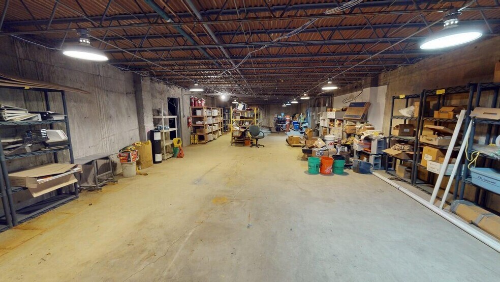 More Photos Of 1235 E Davis, Arlington Heights Office For Lease