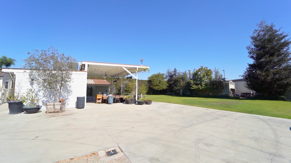 More Photos Of 17066 Palmdale Ln, Huntington Beach Land For Lease