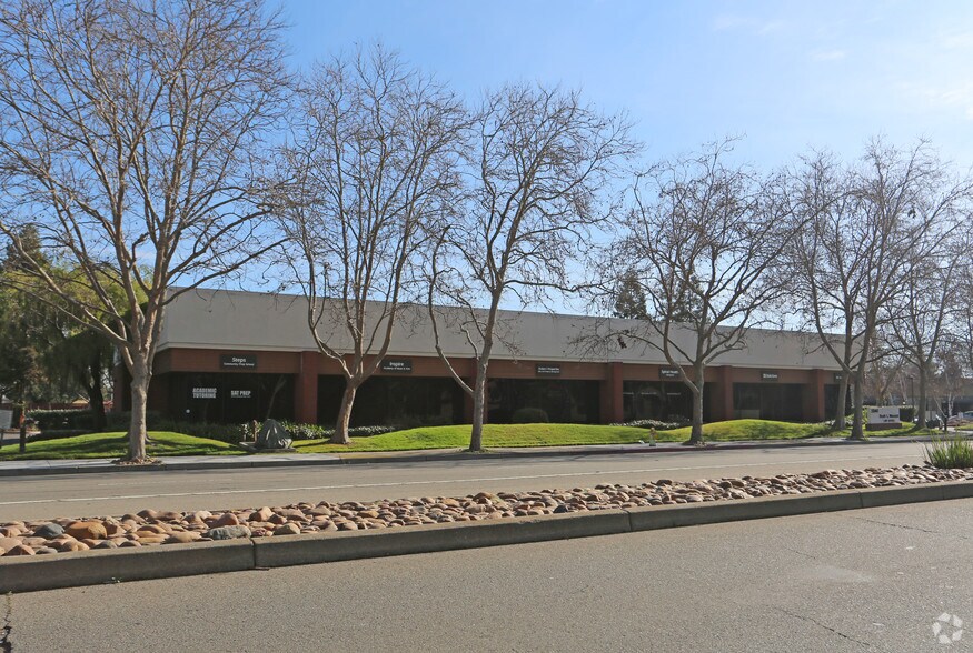 More Photos Of 2340 Santa Rita Rd, Pleasanton Medical For Lease