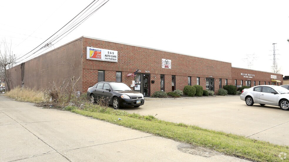 More Photos Of 7464-7472 Tyler Blvd, Mentor Flex For Lease