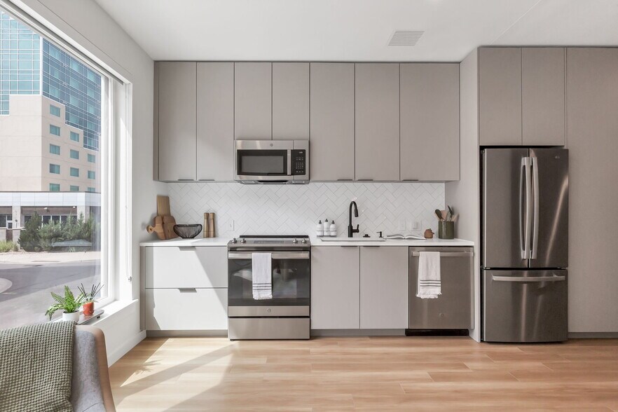 More Photos Of 1380 Uvalda St, Aurora Apartments For Lease
