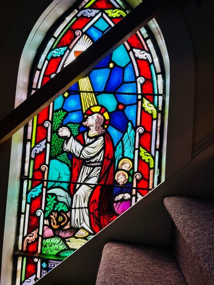 More Photos Of 20 St Clair St, Middleport Religious Facility For Sale