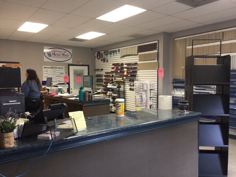More Photos Of 12737 Interstate 10 E, Schertz Auto Dealership For Sale