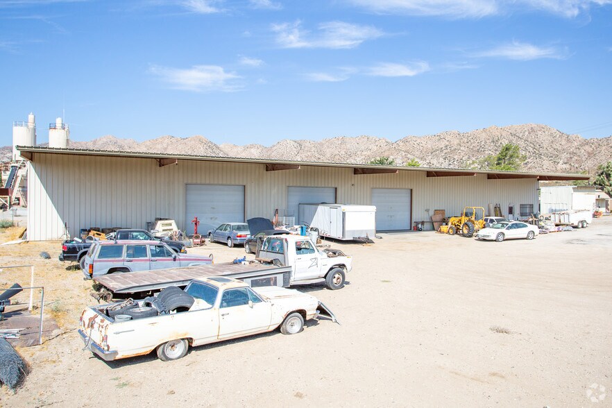More Photos Of 55479 Yucca Trl, Yucca Valley Warehouse For Lease