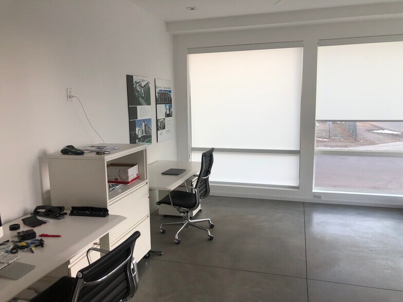 More Photos Of 2190 S Delaware St, Denver Office For Lease