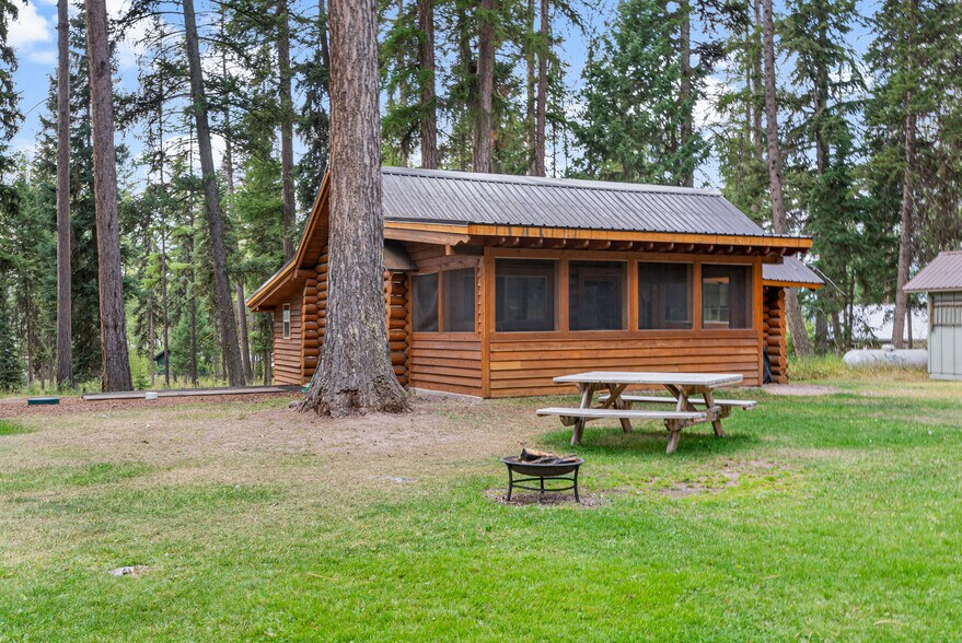 More Photos Of 3481 N Highway 83, Seeley Lake Hotel For Sale