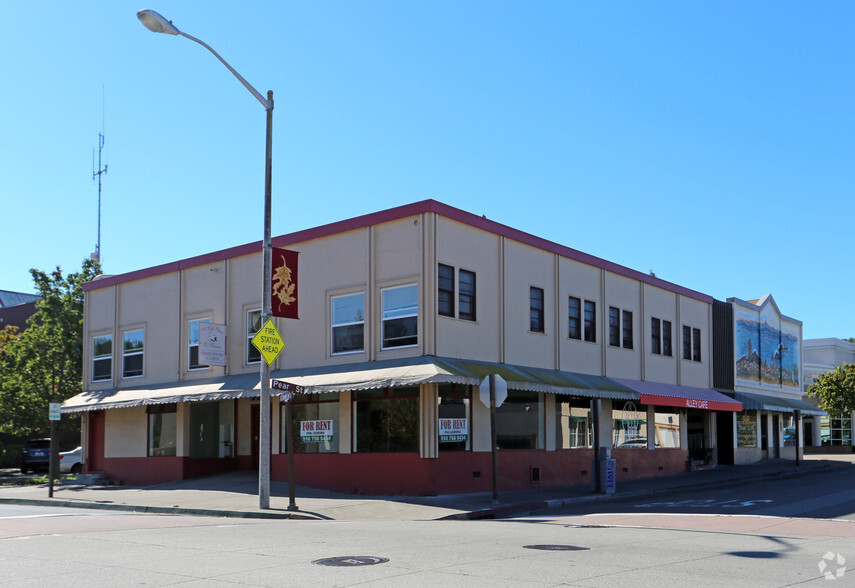 Primary Photo Of 2221-2233 Pear St, Pinole Storefront Retail Residential For Lease