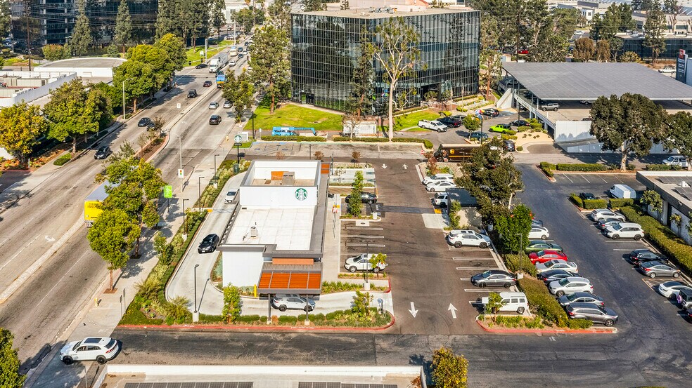 More Photos Of 5850 S Eastern Ave, Commerce Fast Food For Sale