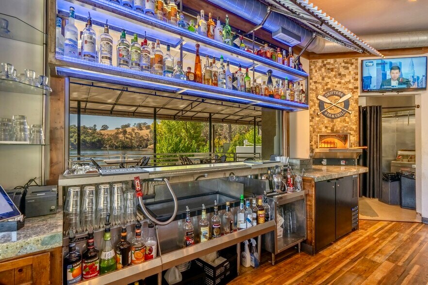 More Photos Of 6603 Lake Tulloch Pl, Copperopolis Marina For Sale