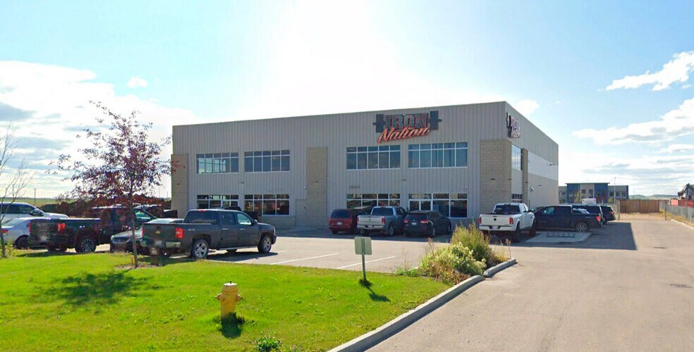 Primary Photo Of 9502 117 St, Grande Prairie Freestanding For Sale