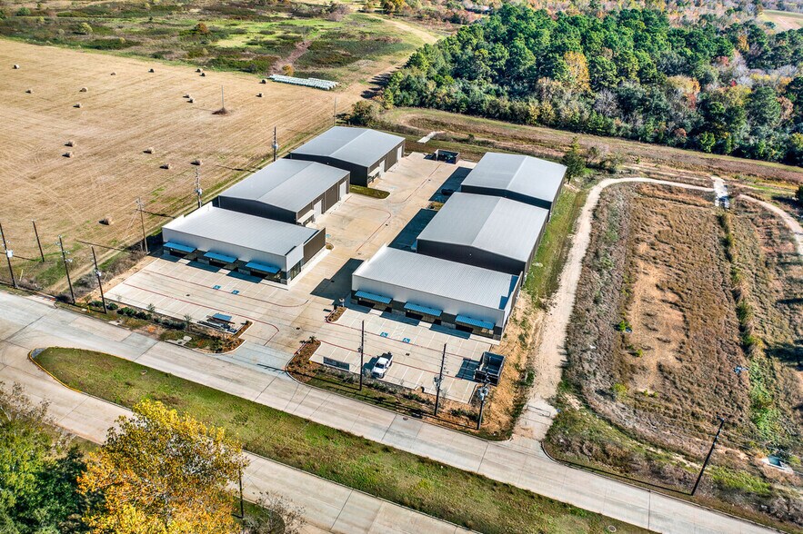 More Photos Of 22808 Hufsmith Kohrville Rd, Tomball Unknown For Lease