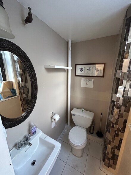 More Photos Of 122 18th St, Brooklyn Land For Lease