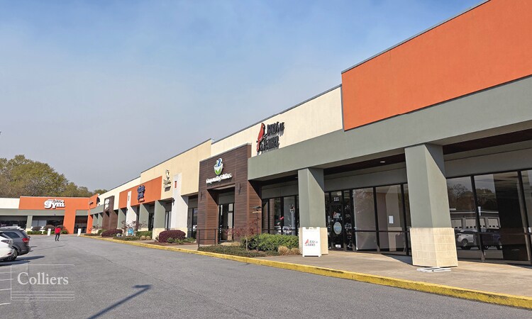More Photos Of 1607 Laurens Rd, Greenville Unknown For Lease