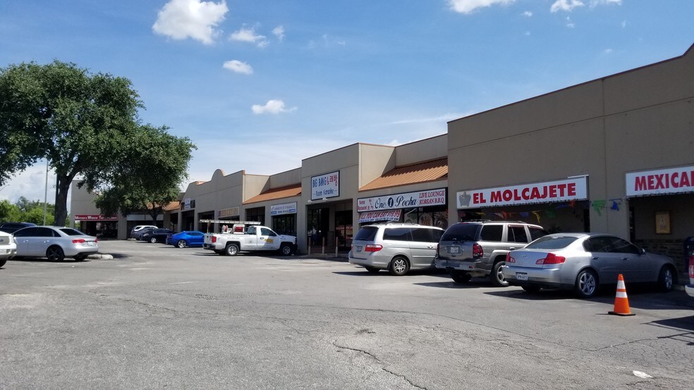 More Photos Of 4400-4424 Walzem Rd, San Antonio Unknown For Lease