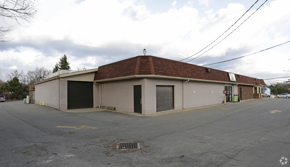 More Photos Of 3589 Brodhead Rd, Monaca General Retail For Sale