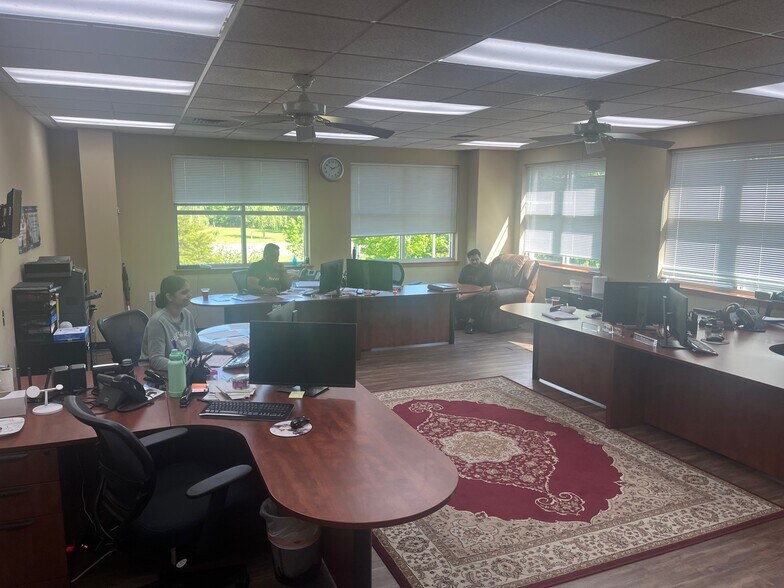 More Photos Of 13155 Nokesville Rd, Nokesville Industrial For Lease