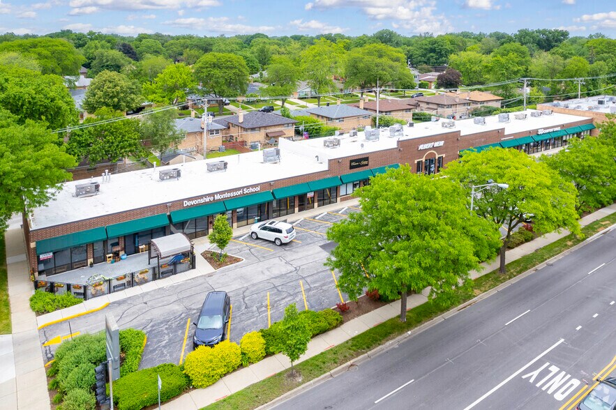 More Photos Of 4124-4150 Dempster St, Skokie Storefront Retail Office For Lease