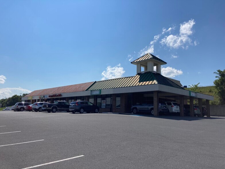Primary Photo Of 49 Lee Jackson Hwy, Staunton General Retail For Lease